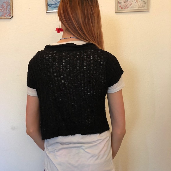 Black Go over Shawl - Picture 3 of 5